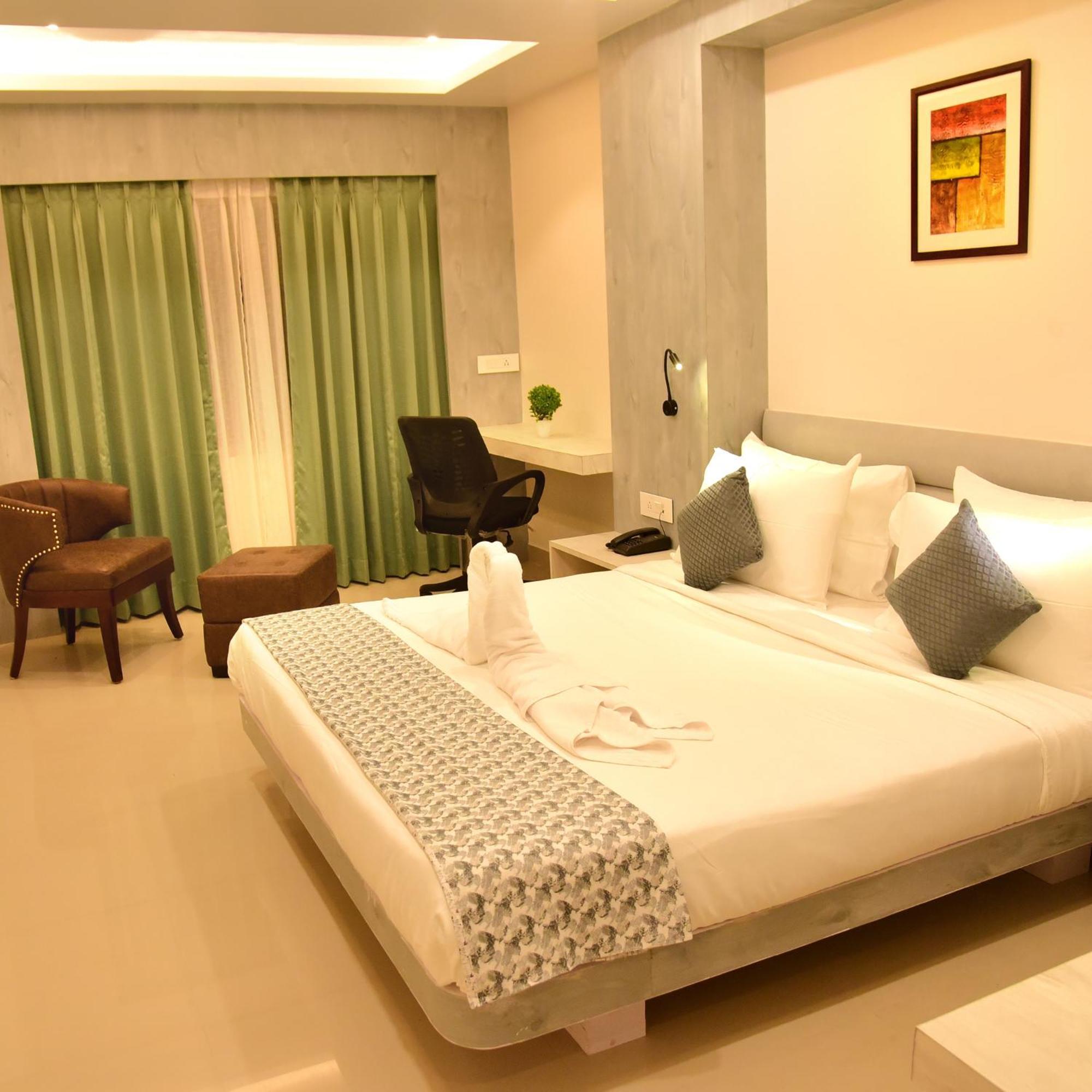 Hotel Rishiraj, Nagaon Nagaon  Ngoại thất bức ảnh