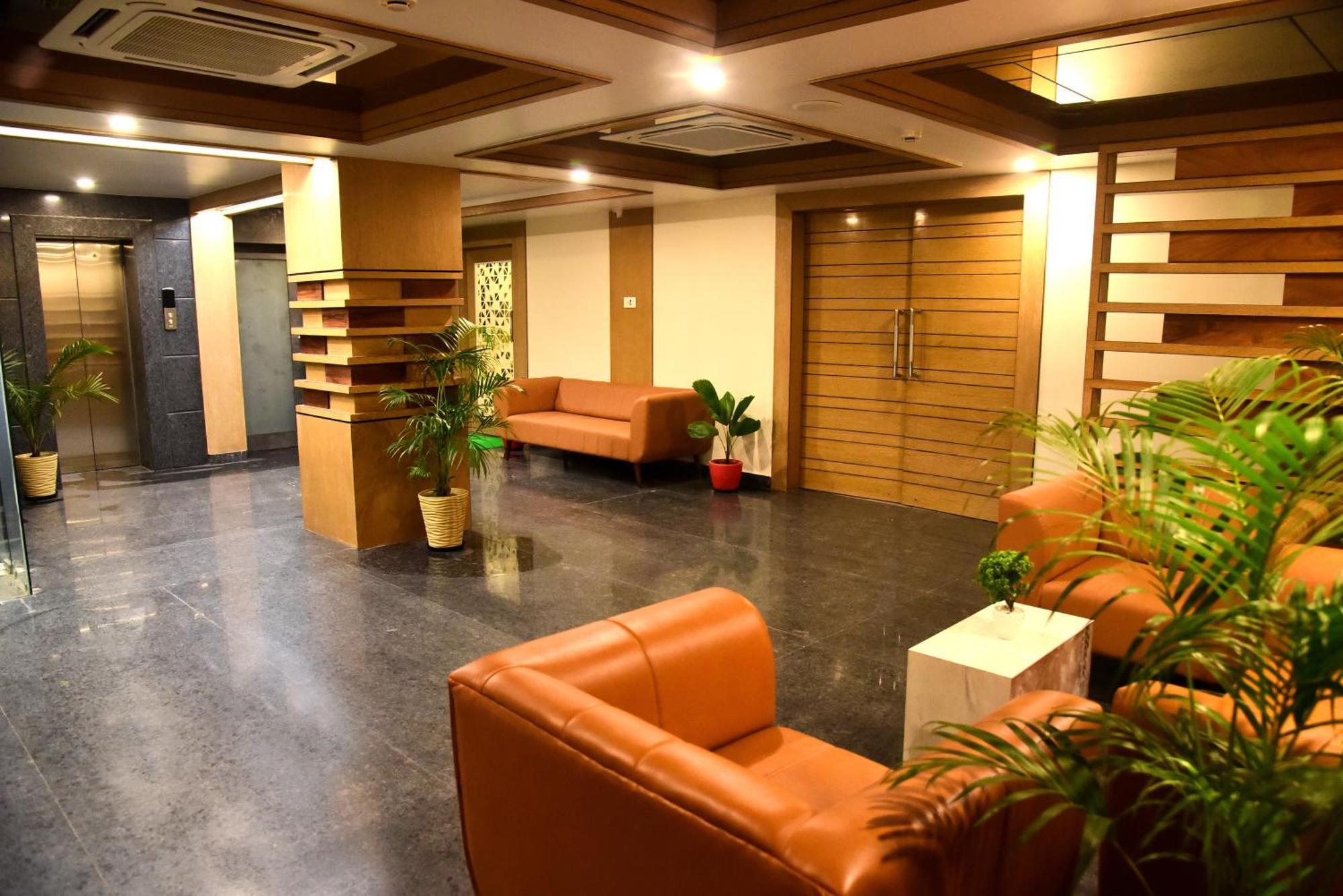 Hotel Rishiraj, Nagaon Nagaon  Ngoại thất bức ảnh