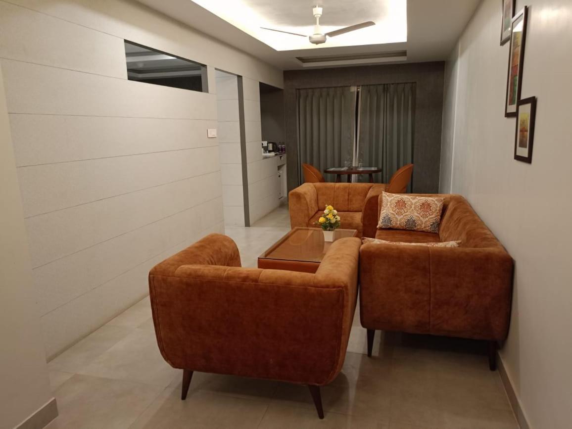Hotel Rishiraj, Nagaon Nagaon  Ngoại thất bức ảnh